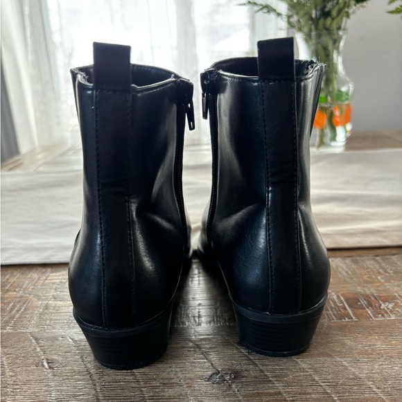 Addition Elle Ankle Heeled Boots Size 7 Wide 7W - Picture 2 of 7